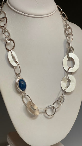STERLING SILVER STATEMENT NECKLACE WITH LAPIS MB164N