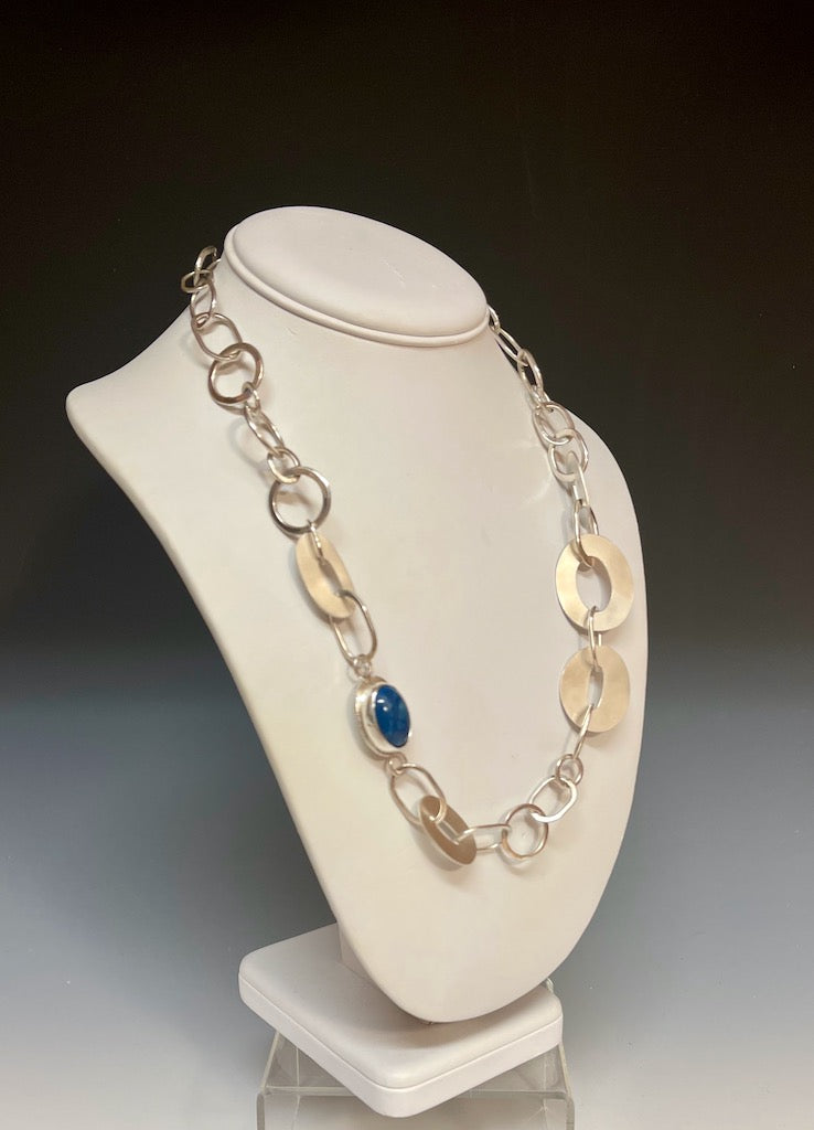 STERLING SILVER STATEMENT NECKLACE WITH LAPIS MB164N