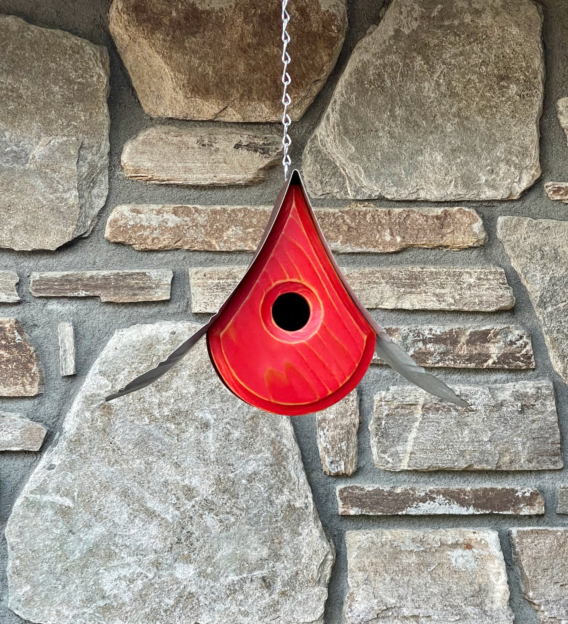 “Raindrop” Birdhouse with Red Finish LC22.5