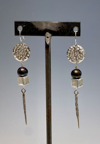 DIMPLED STERLING SILVER EARRINGS WITH E3080