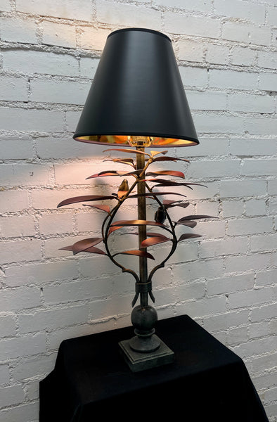 Red Laurel with Wrens Table Lamp with Black Shade
